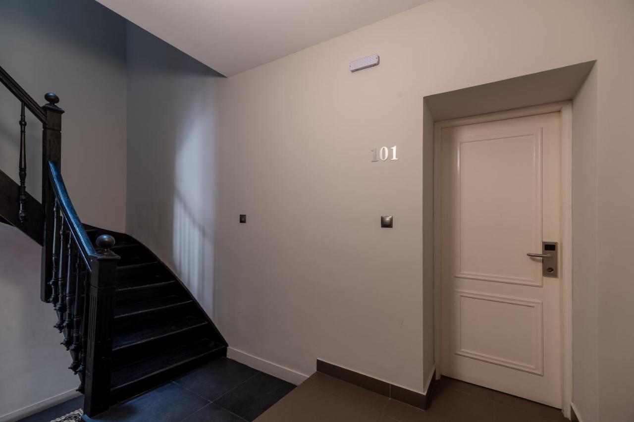 Plaka Arch Suites Athens Ngoại thất bức ảnh